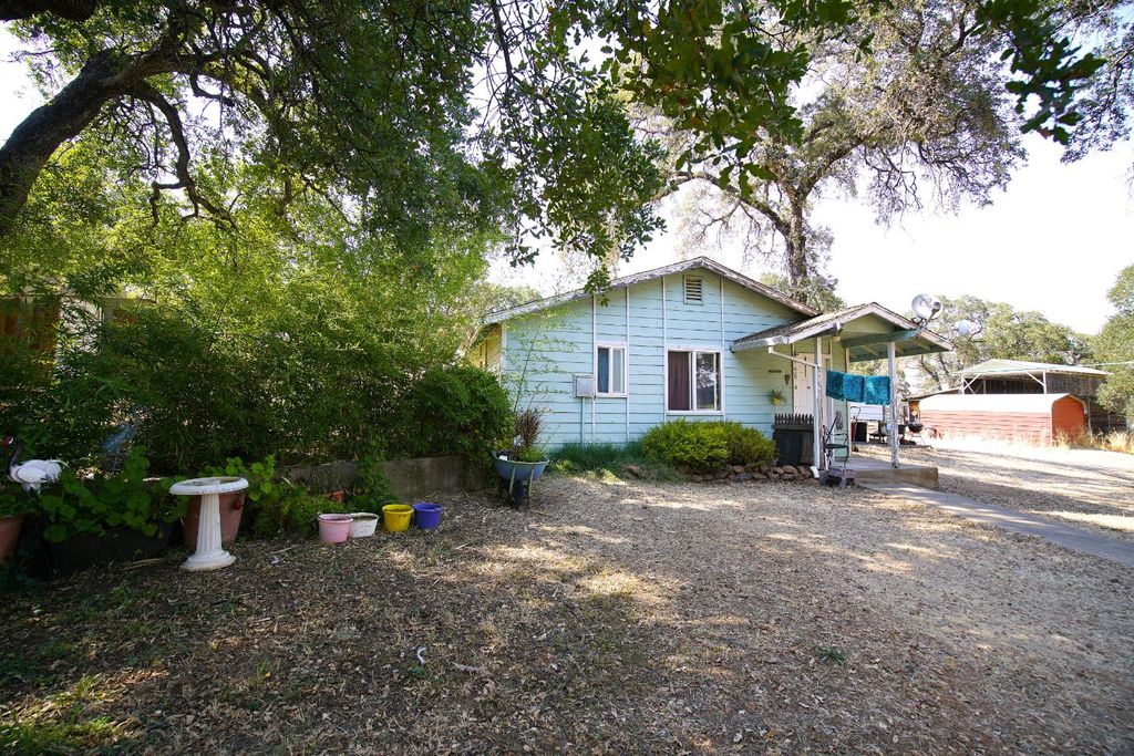 Photo of 10516 Spring Valley Road, Marysville, CA 95901 (MLS # 225146740)