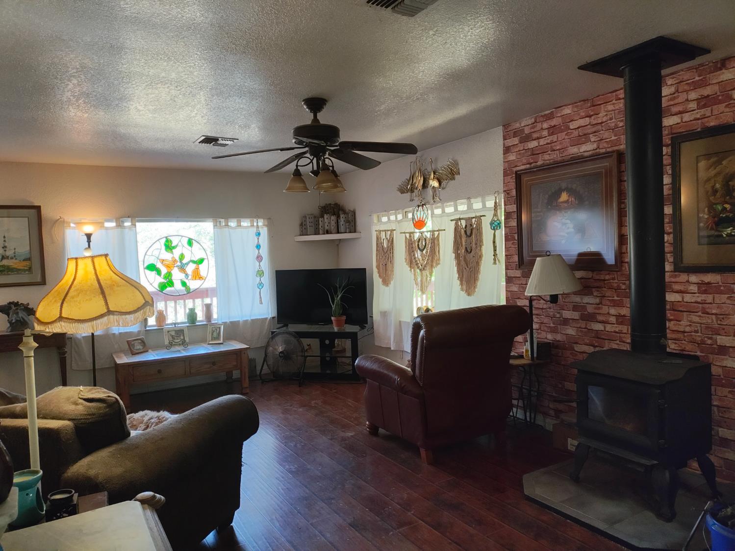 10516 Spring Valley Road