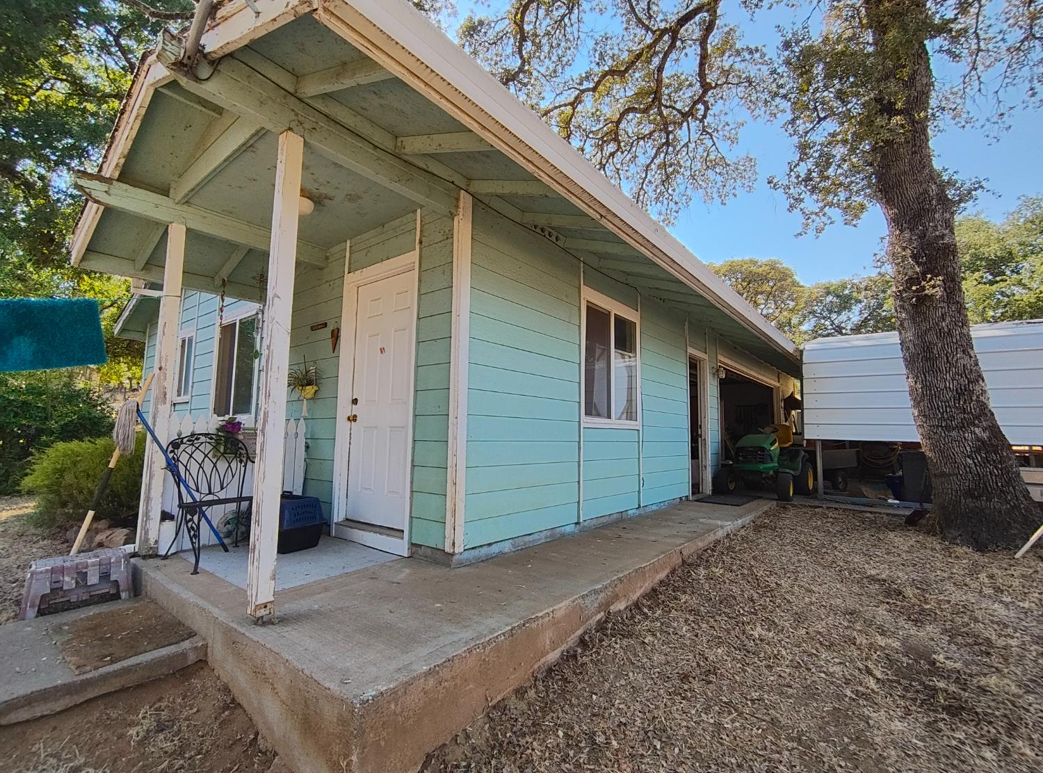 10516 Spring Valley Road