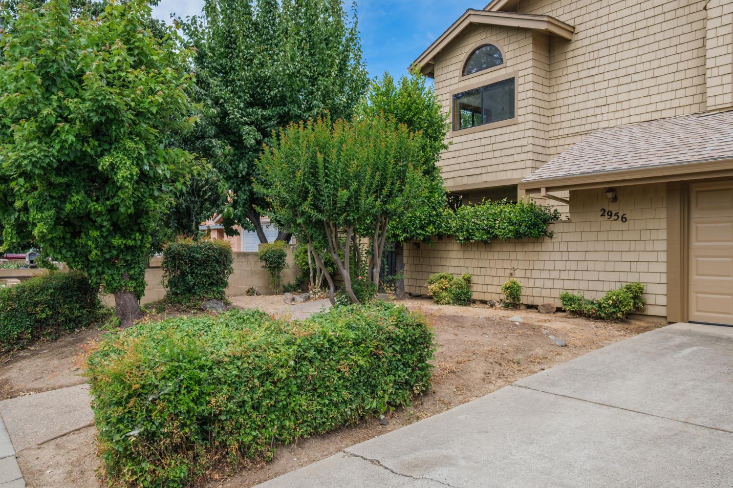 2956 Red Hawk Way