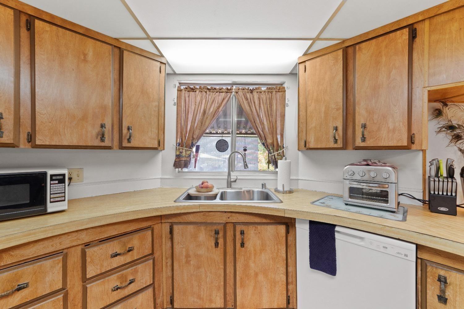 4700 Old French Town Road 85