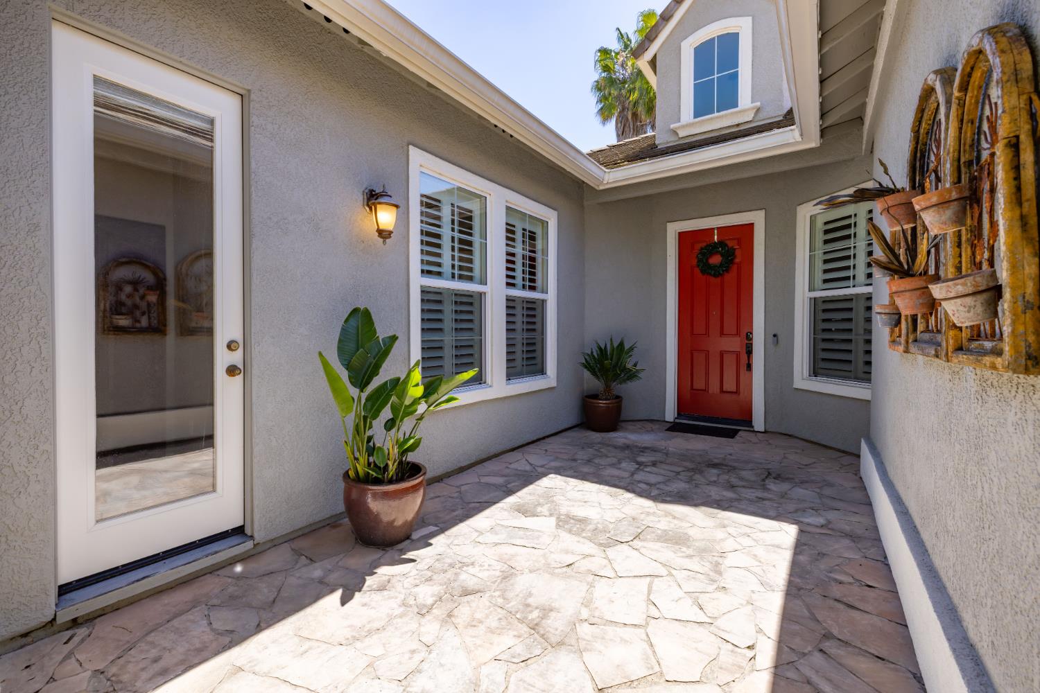 220 Cashman Circle