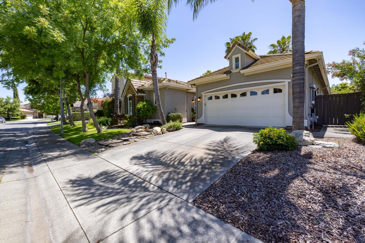 220 Cashman Circle