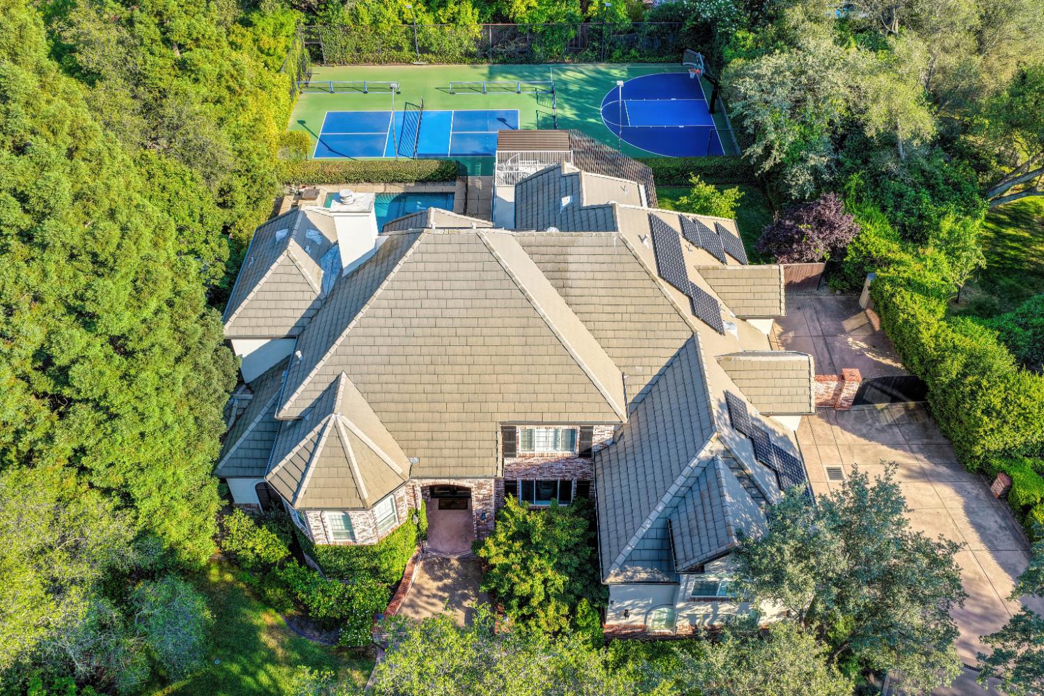 7395 Shelborne Drive