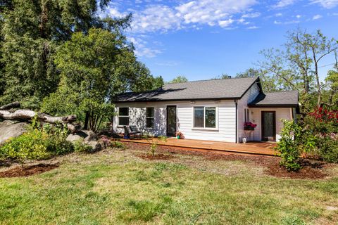 9256 Horseshoe Bar Road Loomis CA 95650