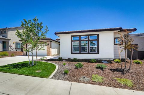 1207 Buck Ridge Drive Rocklin CA 95765