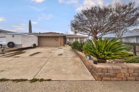 3500 Huntsman Drive, Sacramento, CA 95826 - #: 226025708