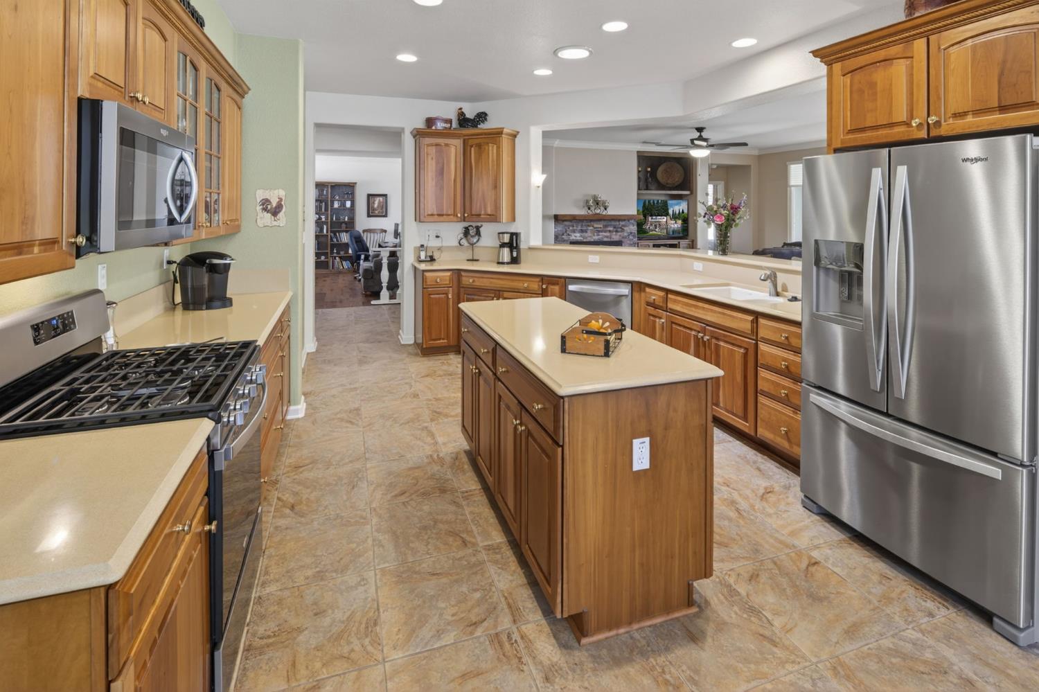 671 Violet Lane