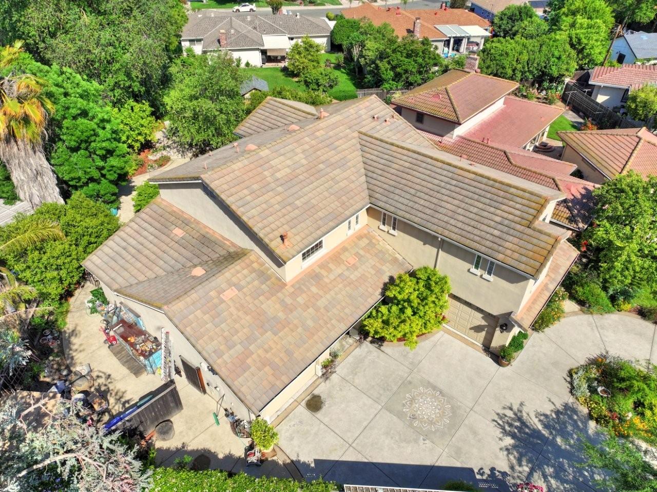 4121 De Paul Court