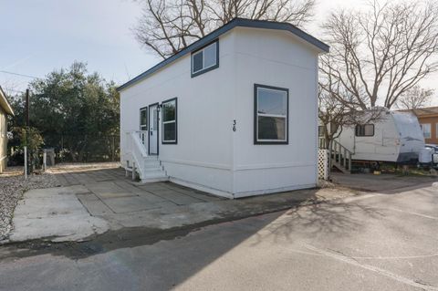 1224 E Gum Avenue 36 Woodland CA 95776