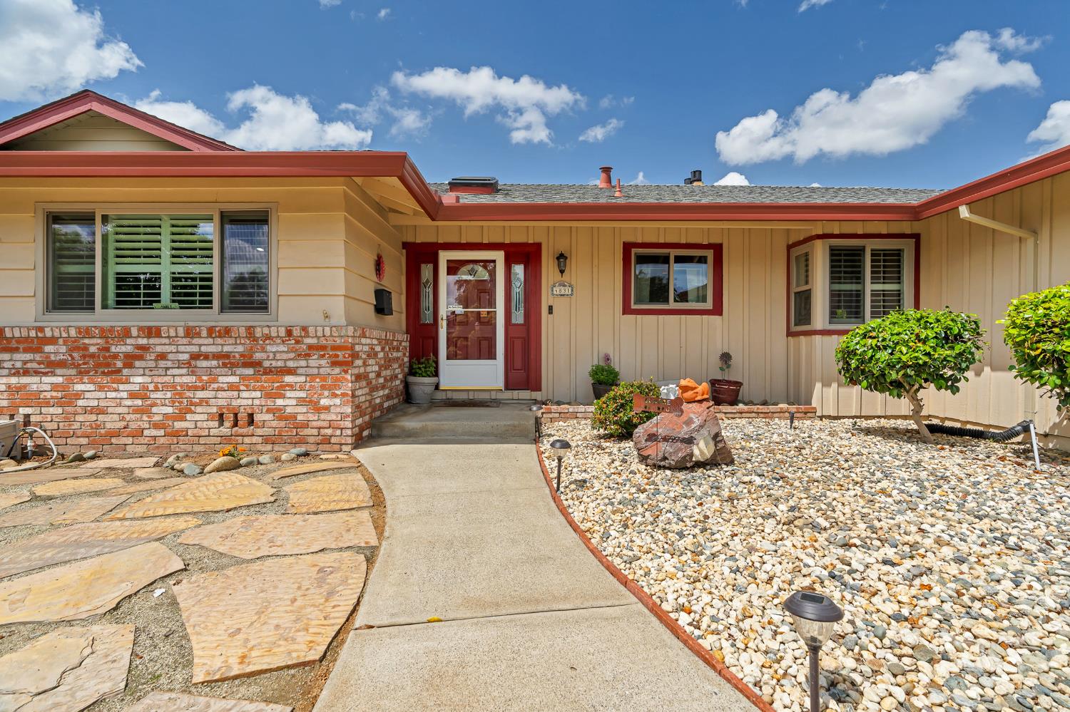 4831 Cameron Ranch Drive