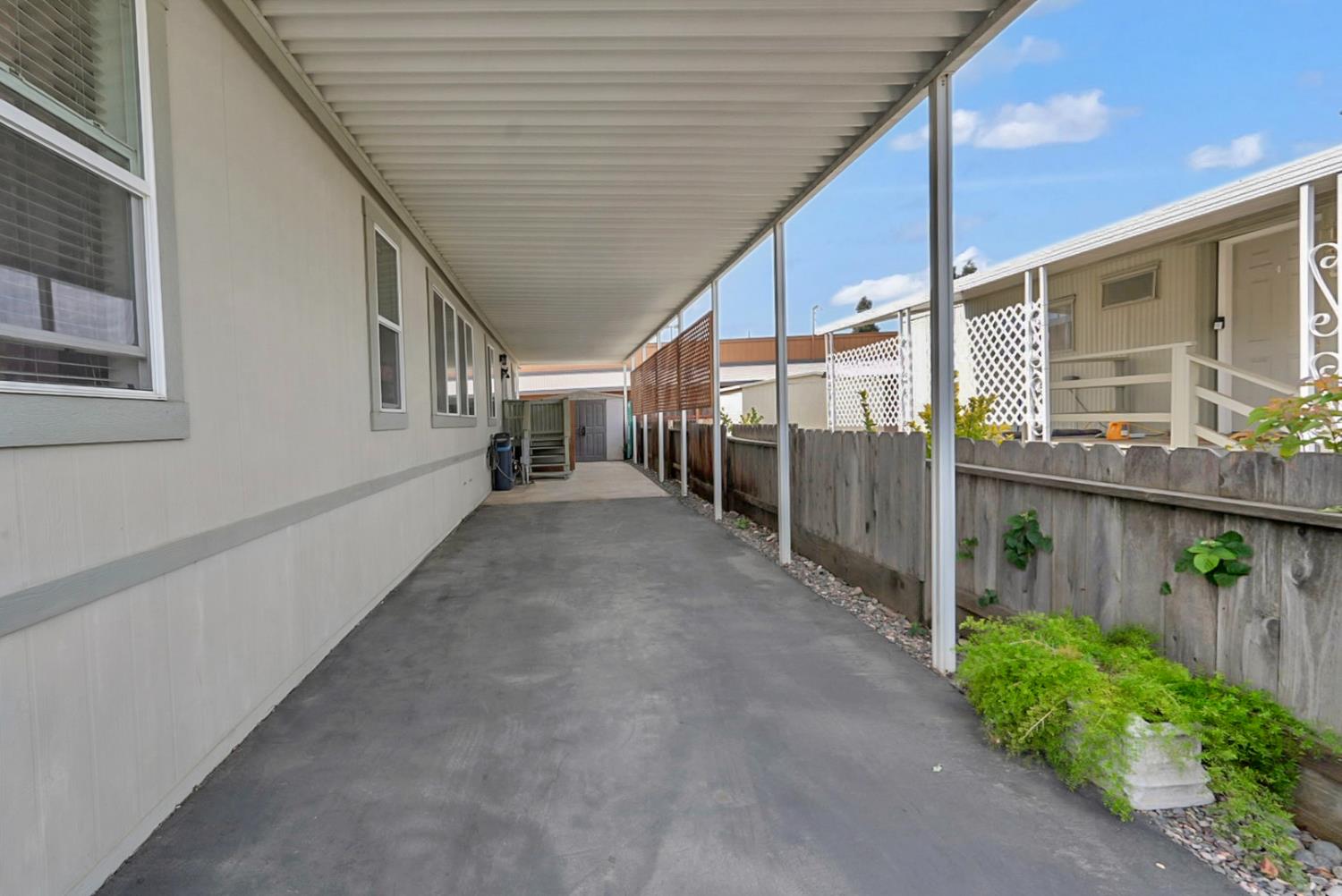1459 Standiford 92 - Photo 4