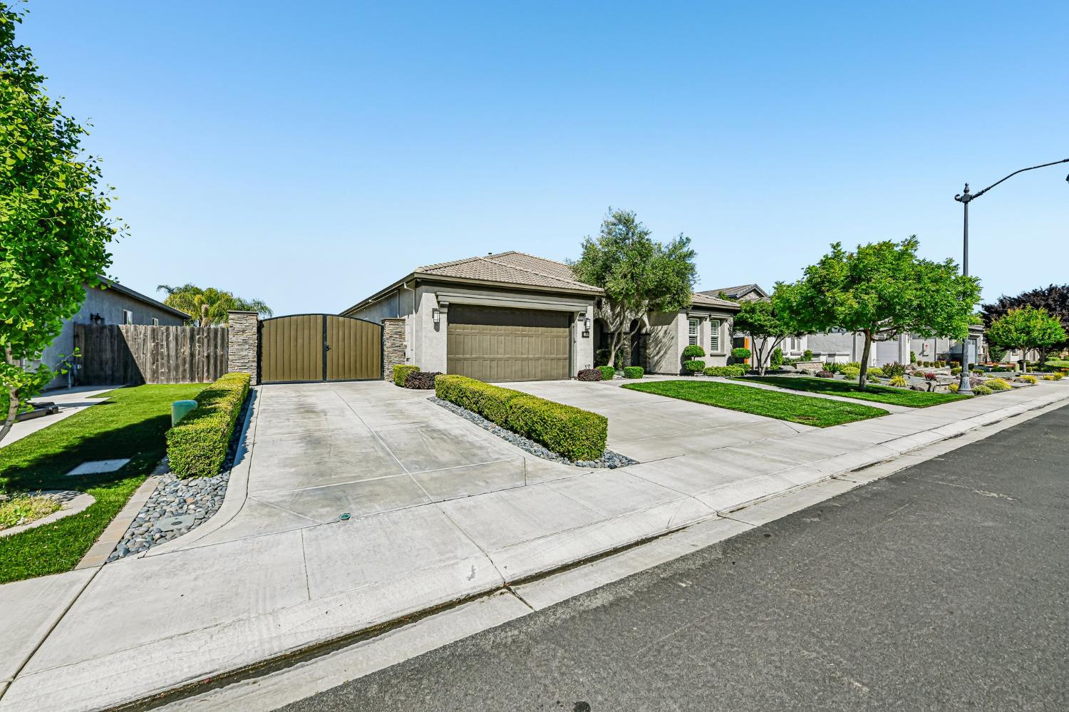 2423 Finchwood Landing Lane