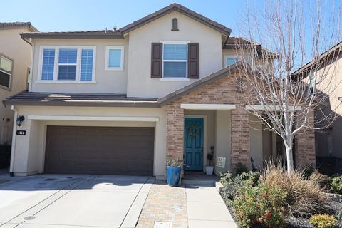 4114 Autumn Crossing Rocklin CA 95677