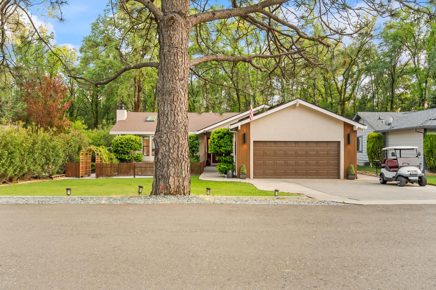 23218 Broadmoor Court