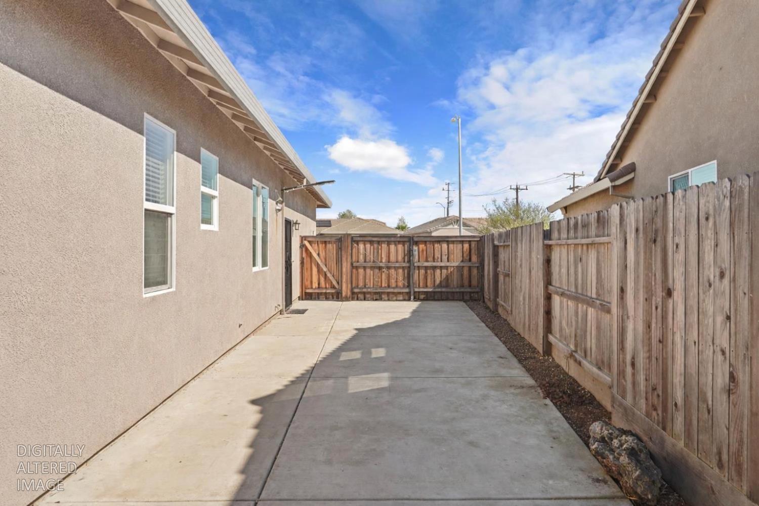 1093 DiMaggio Way