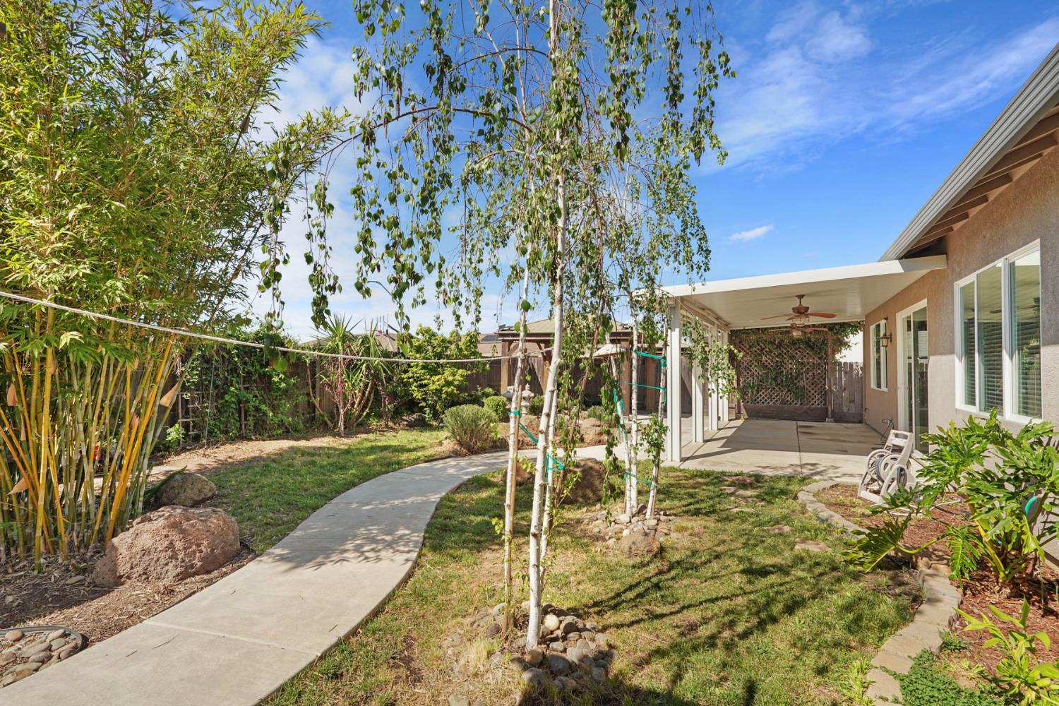 1093 DiMaggio Way