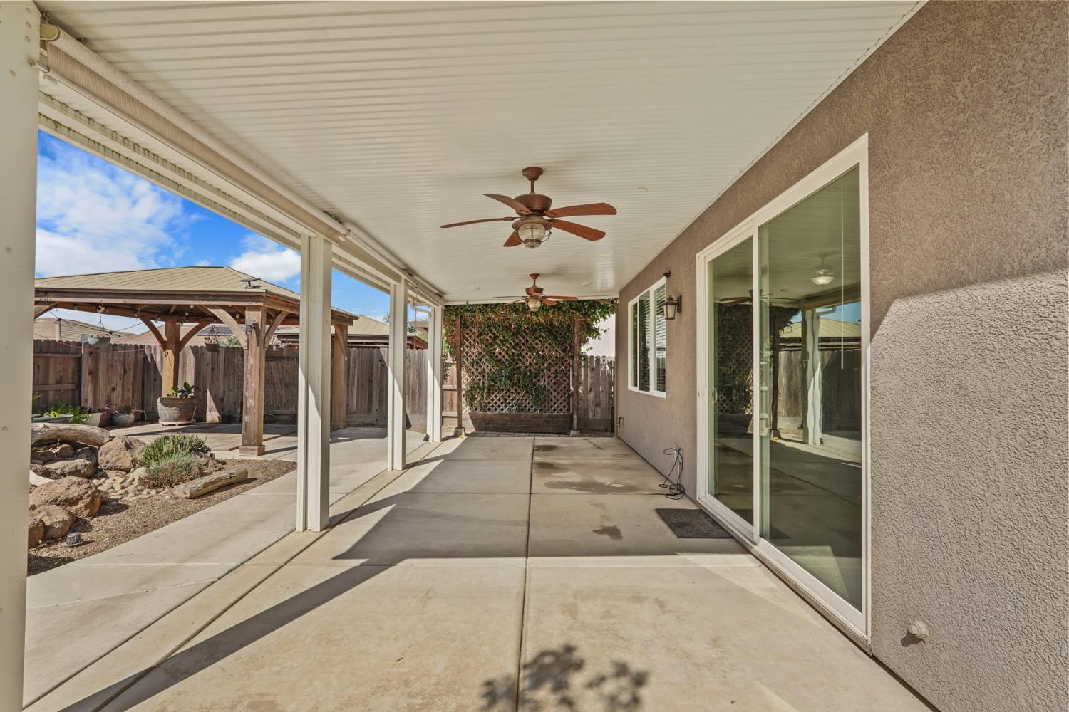 1093 DiMaggio Way