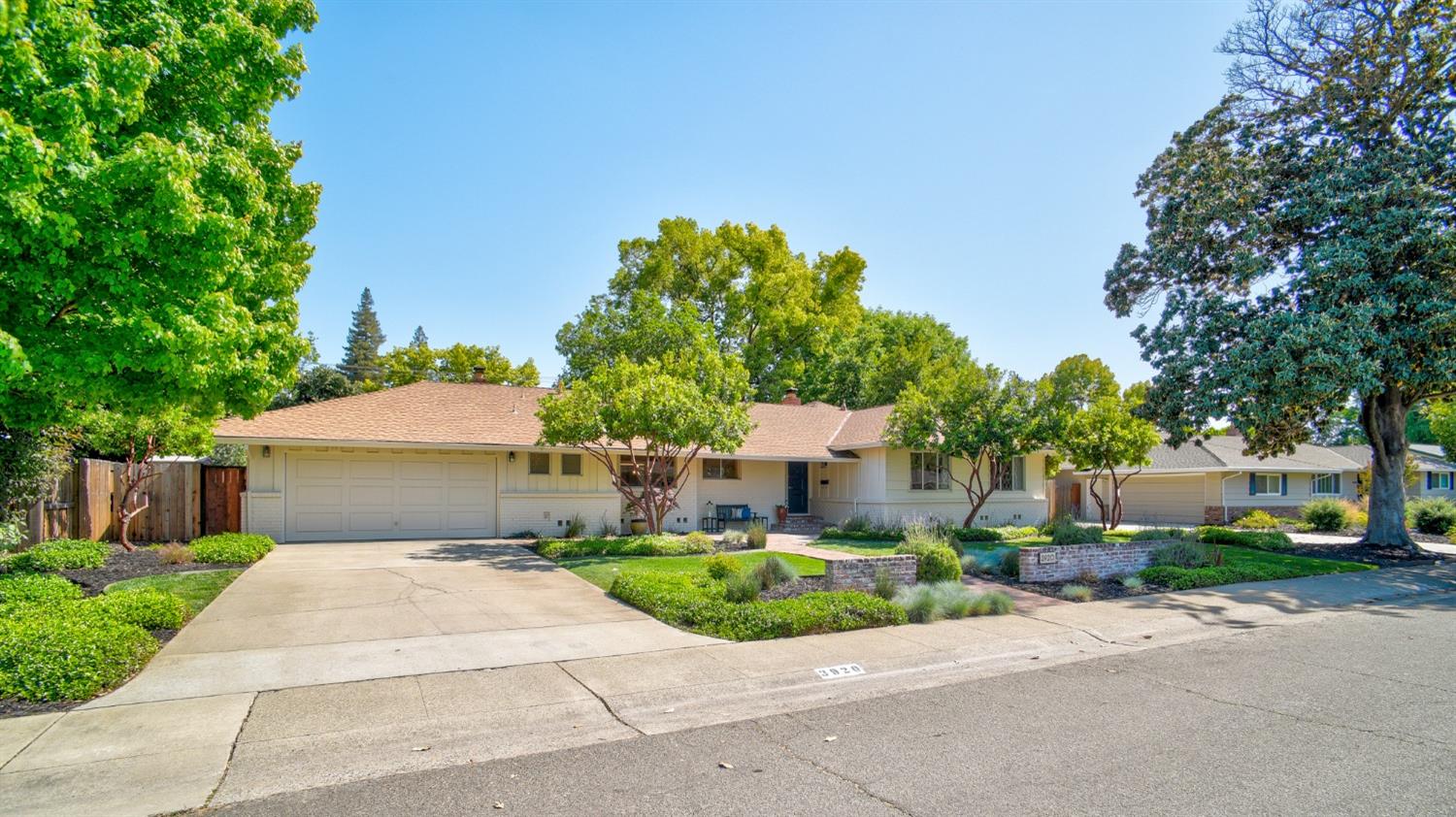 3920 Dunster Way