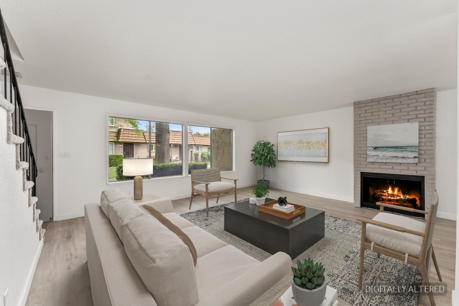 2368 Via Camino Avenue