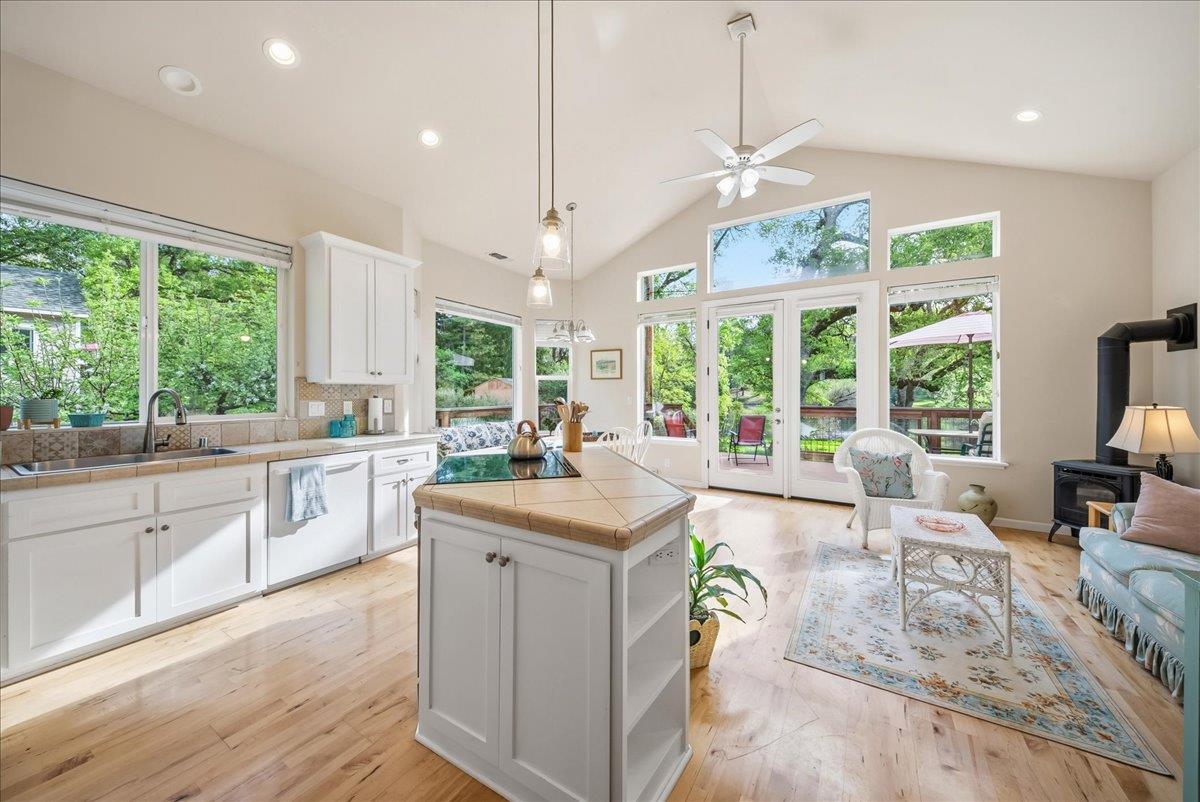 709 Cole Road