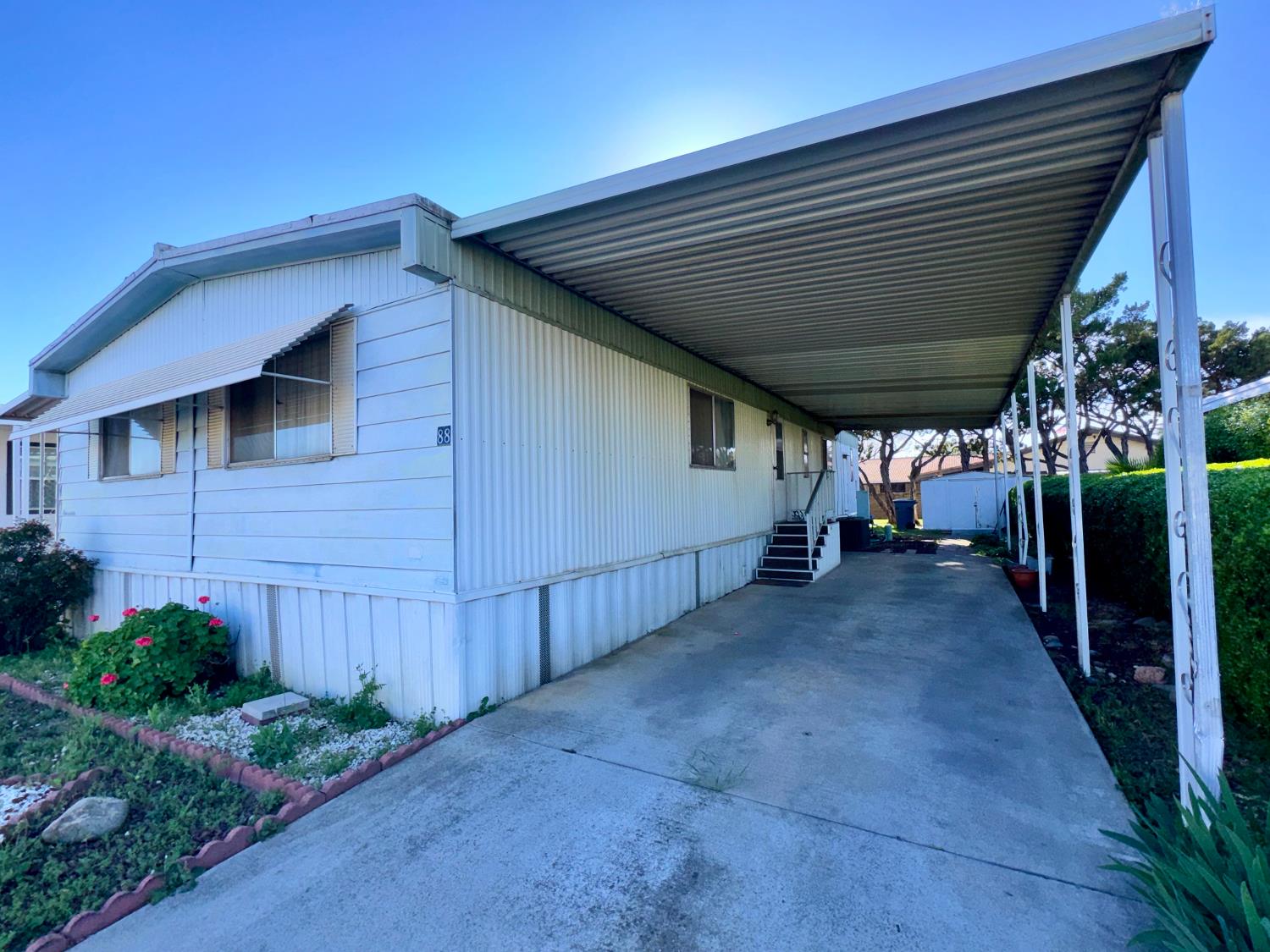 2240 Golden Oak Lane 88