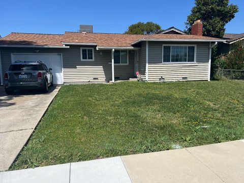 1585 Neihart Avenue Sacramento CA 95832