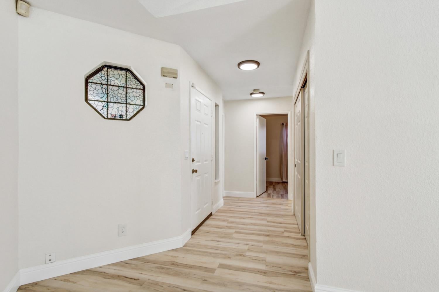 5112 Laguna Park Drive