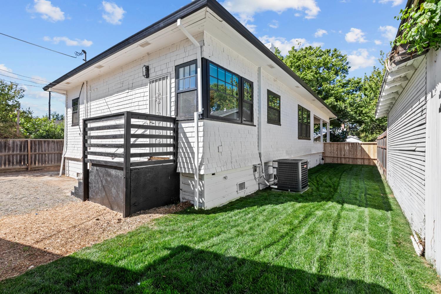 4225 53rd Street