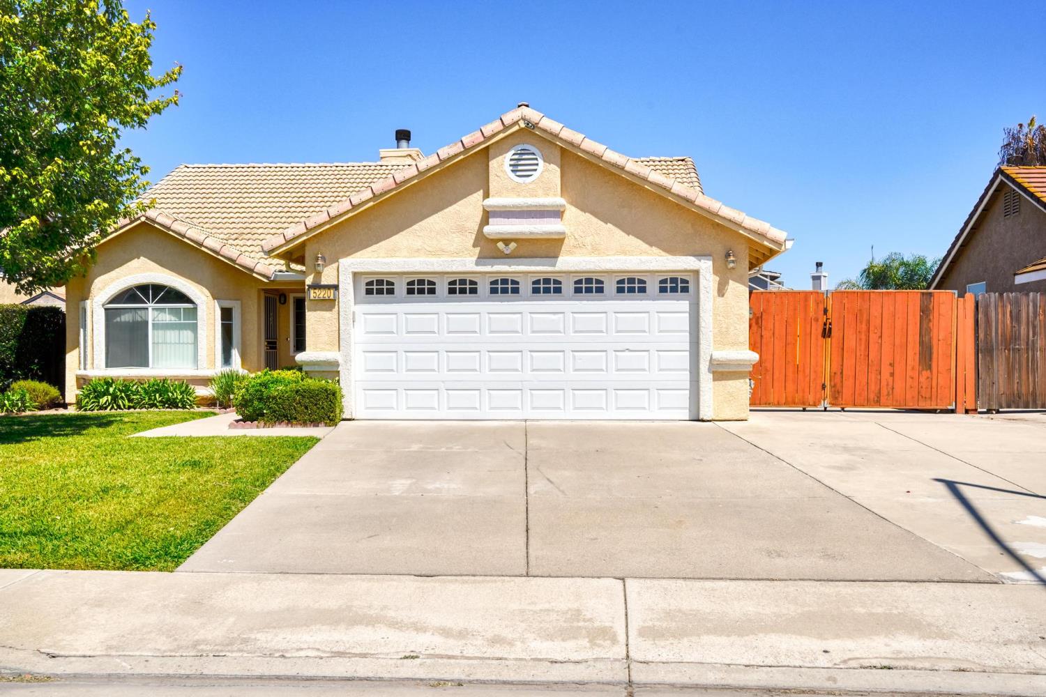 5220 Avante Lane