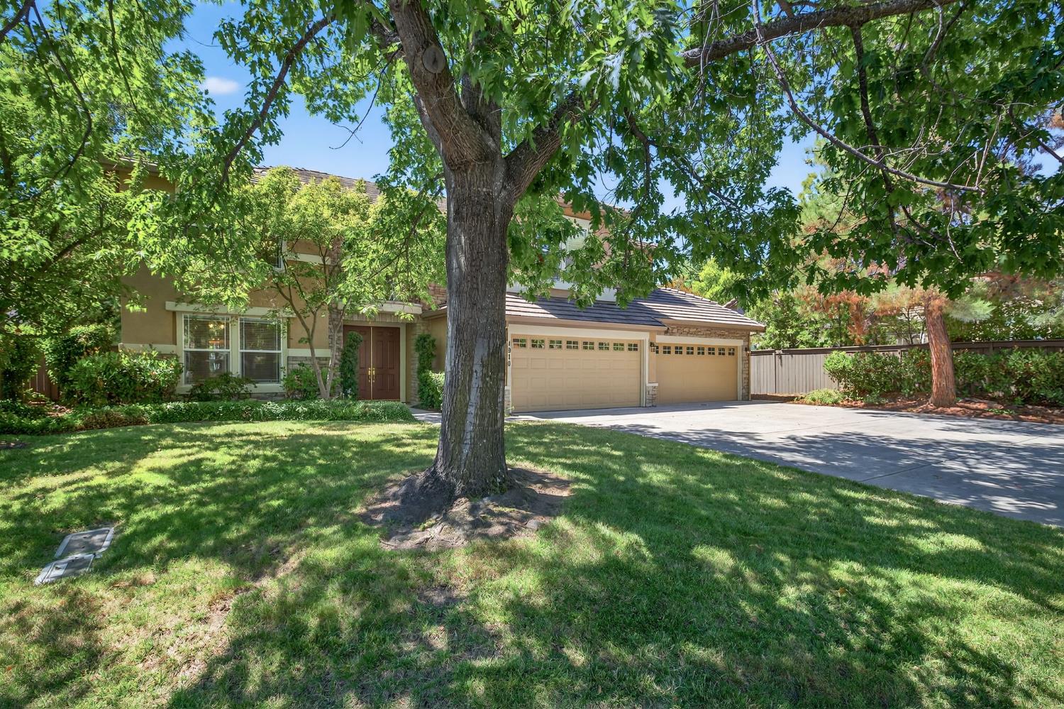 4910 Alondra Court