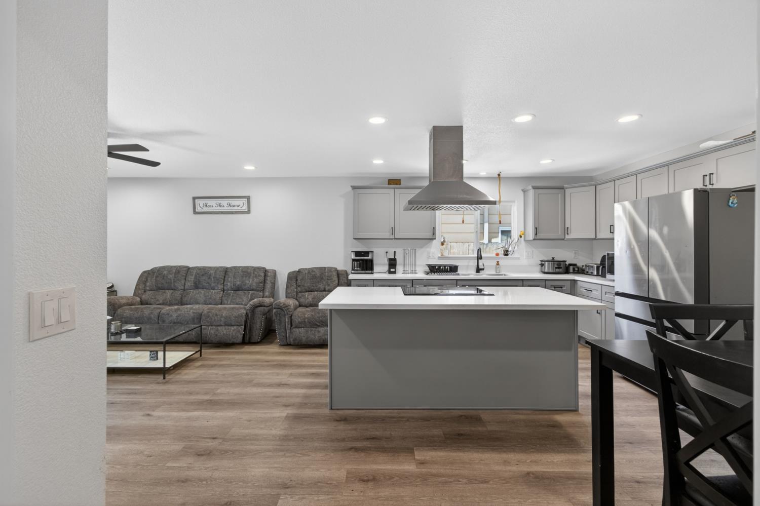 2880 Kennedy Drive