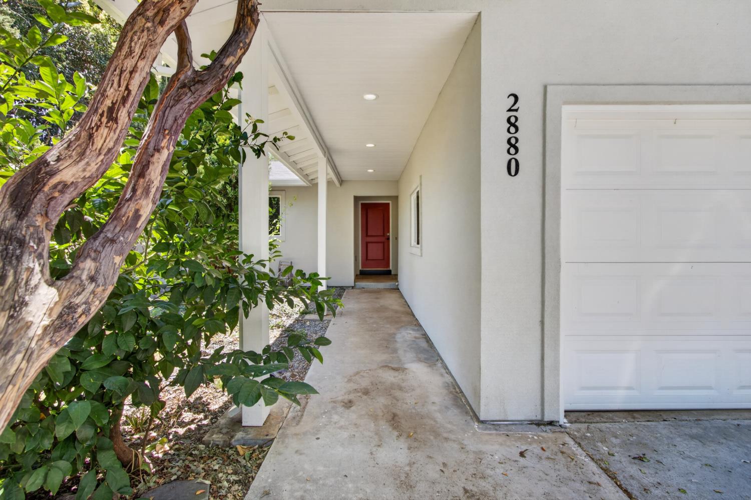 2880 Kennedy Drive