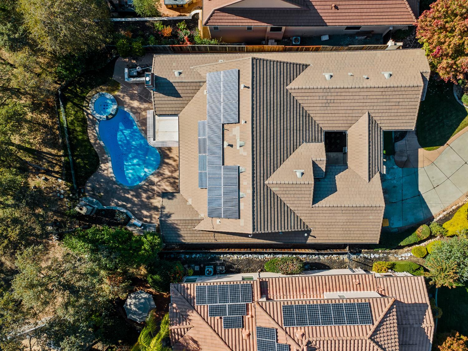 El Dorado Hills, California 95762, United States, 5 Bedrooms Bedrooms, ,3 BathroomsBathrooms,Residential,Active,238378