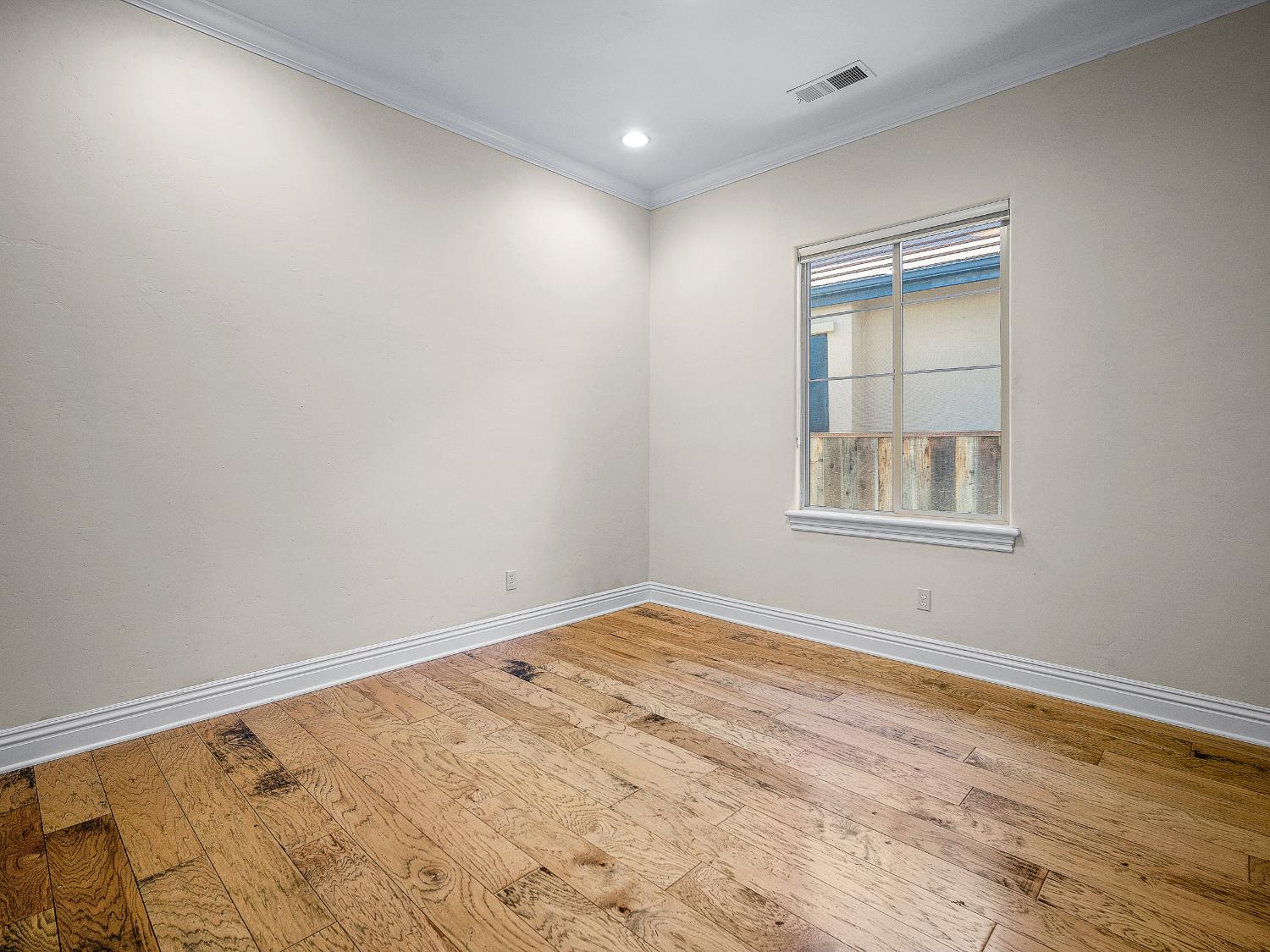 El Dorado Hills, California 95762, United States, 5 Bedrooms Bedrooms, ,3 BathroomsBathrooms,Residential,Active,238378