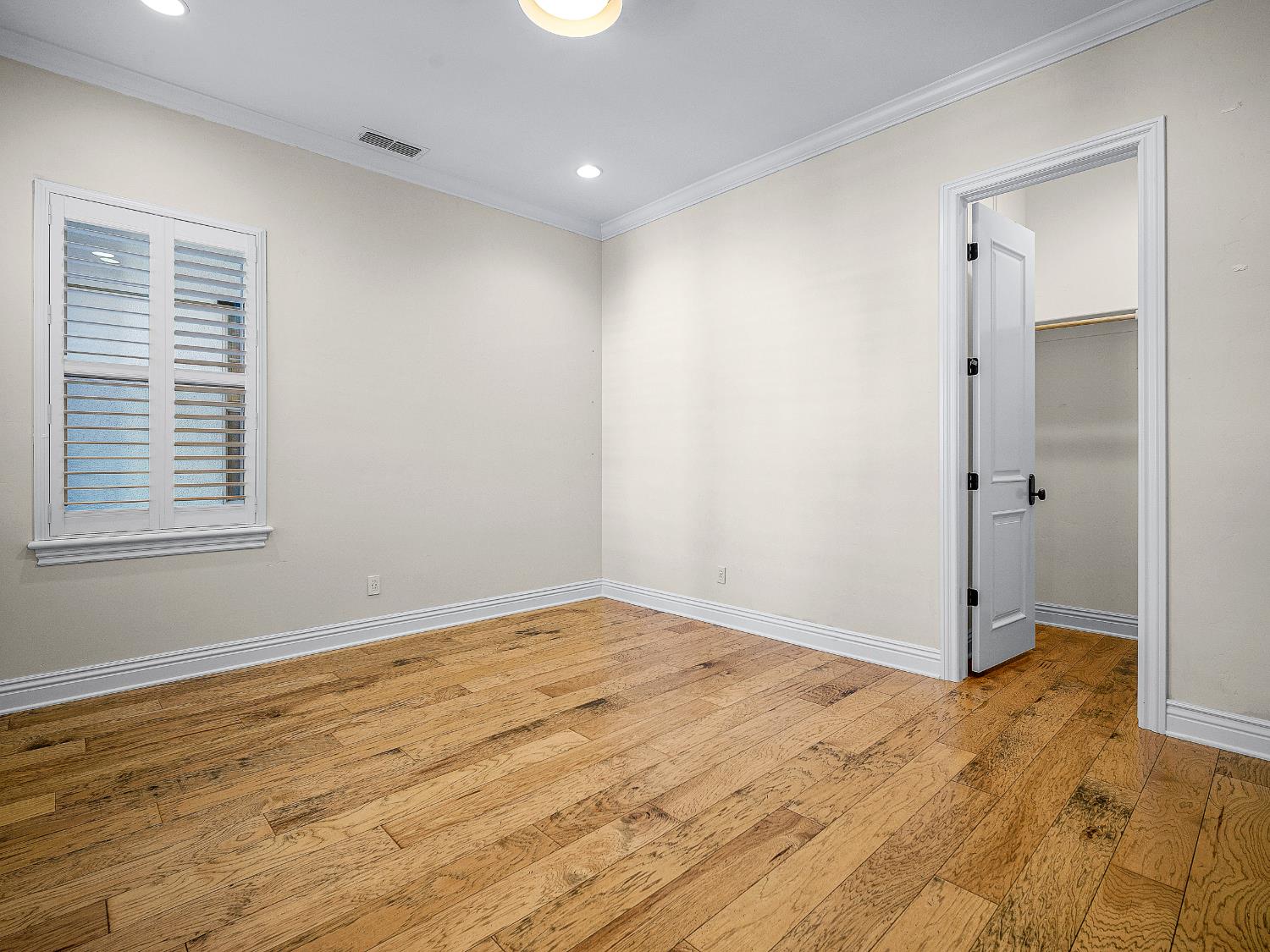 El Dorado Hills, California 95762, United States, 5 Bedrooms Bedrooms, ,3 BathroomsBathrooms,Residential,Active,238378