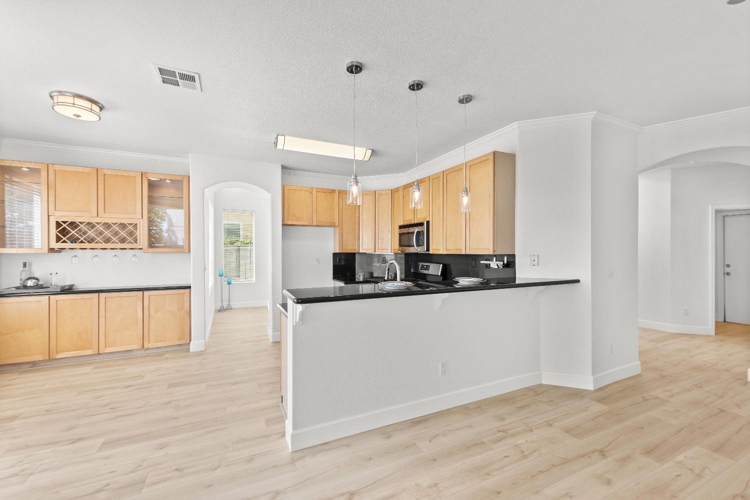 3617 W Island Court