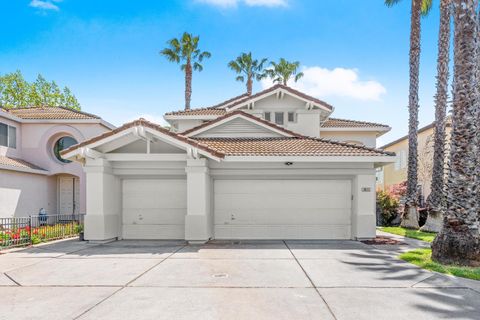 3617 W Island Court Elk Grove CA 95758
