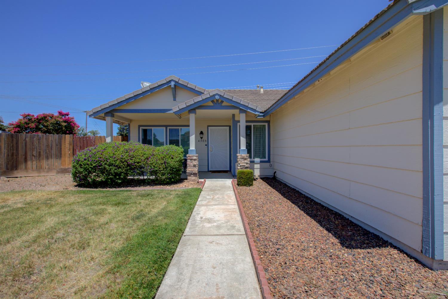 4925 Wild Rose Drive