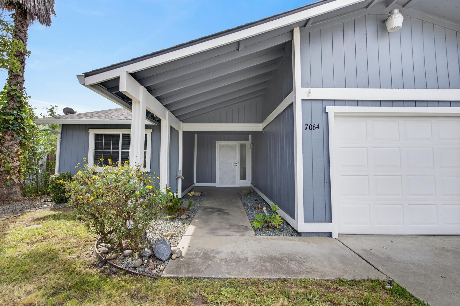 7064 Canevalley Circle