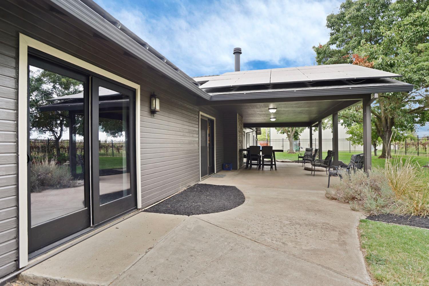 11700 E mayers