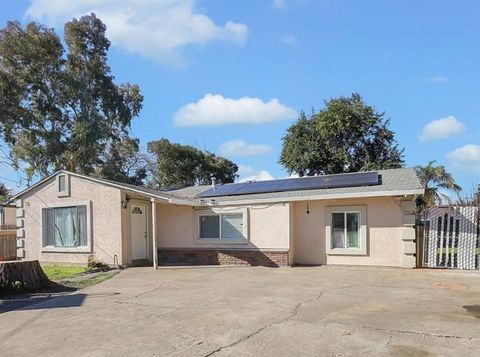 339 Ainsley Avenue, Yuba City, CA 95991 - MLS#: 225021665