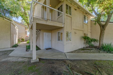 5885 Gloria Drive Unit 1, Sacramento, CA 95822 - #: 225030877