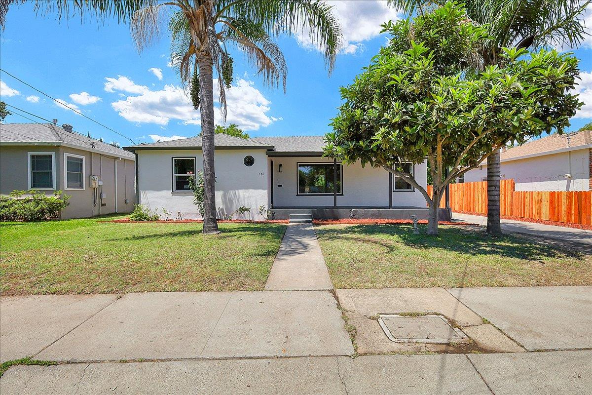 570 Clark Avenue