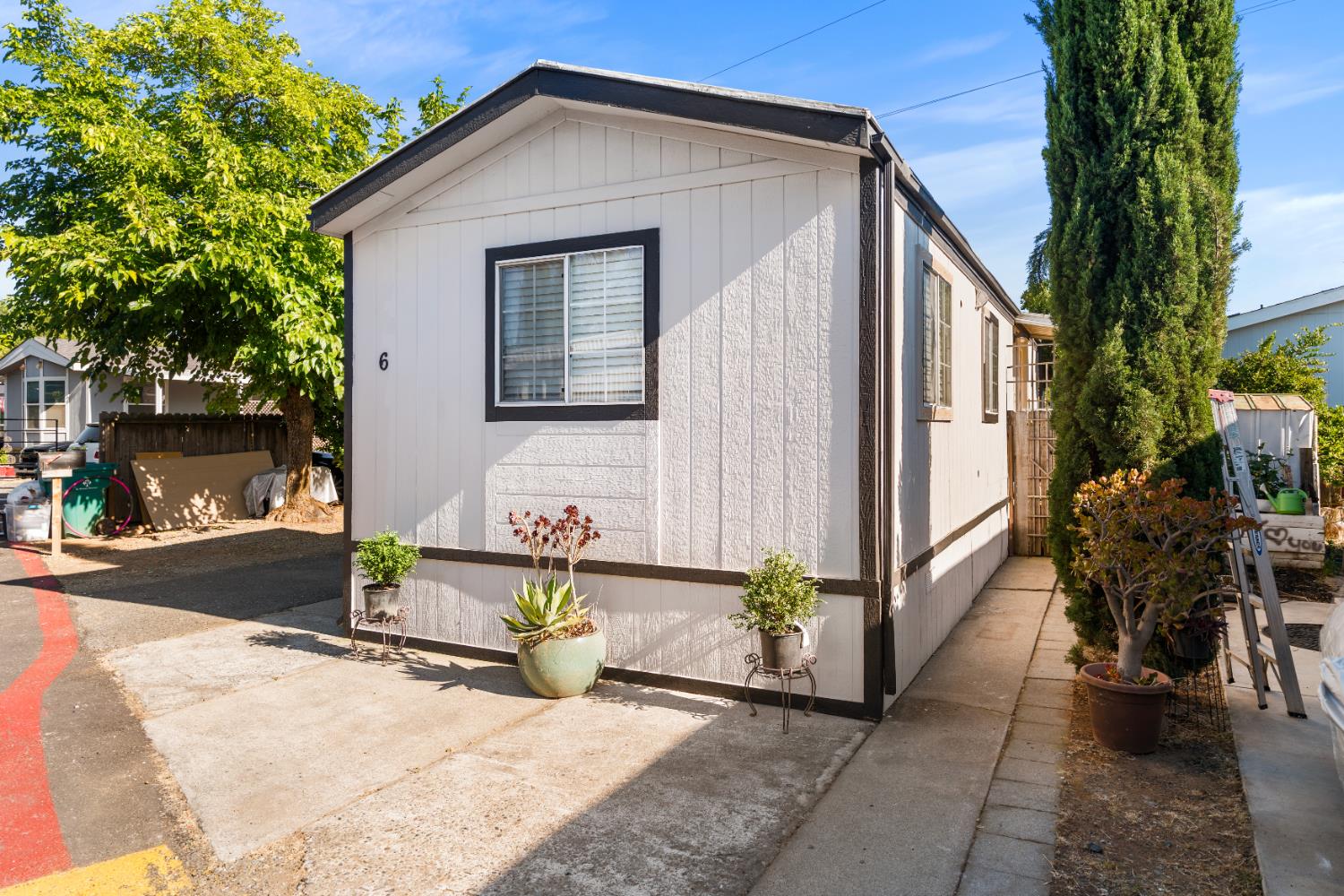 1130 White Rock Road 6