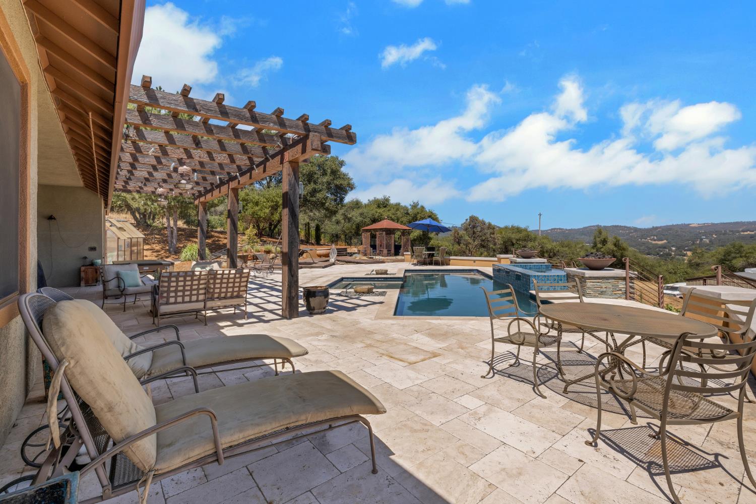 4071 Voyager Way