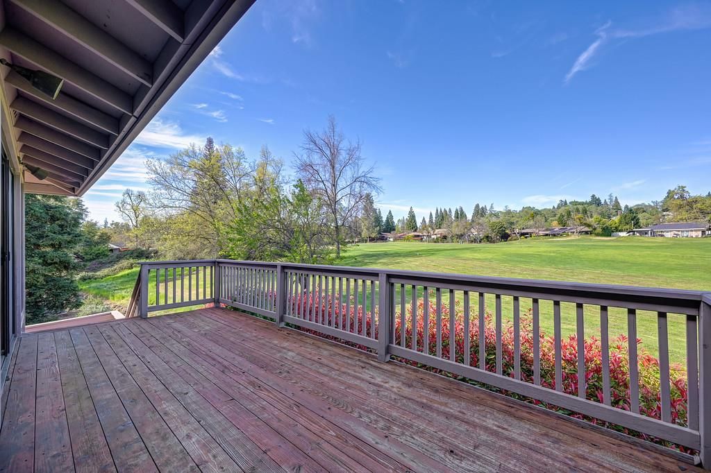 Photo of 6911 Pescado Circle, Rancho Murieta, CA 95683 (MLS # 226031759)