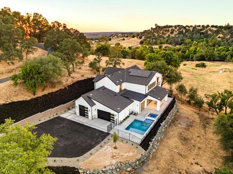 3939 Dawn Drive Loomis CA 95650