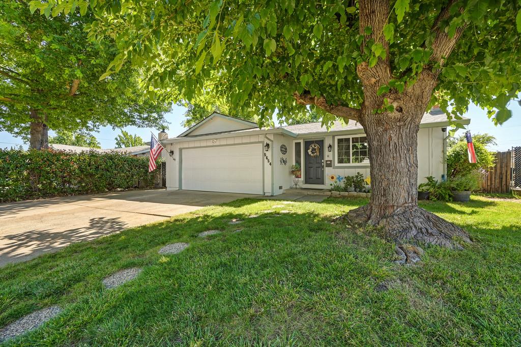 5654 Beauregard Way