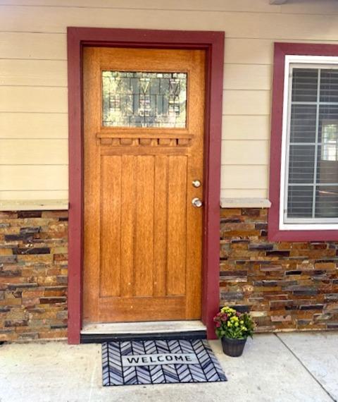 5233 Buena Vista Avenue